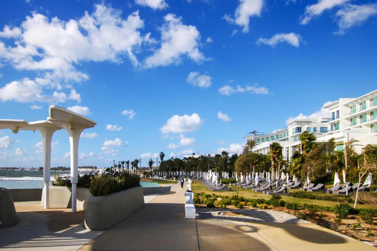 Phaedrus Living Seaview Luxury Flat Limnaria 153 Paphos Exterior foto